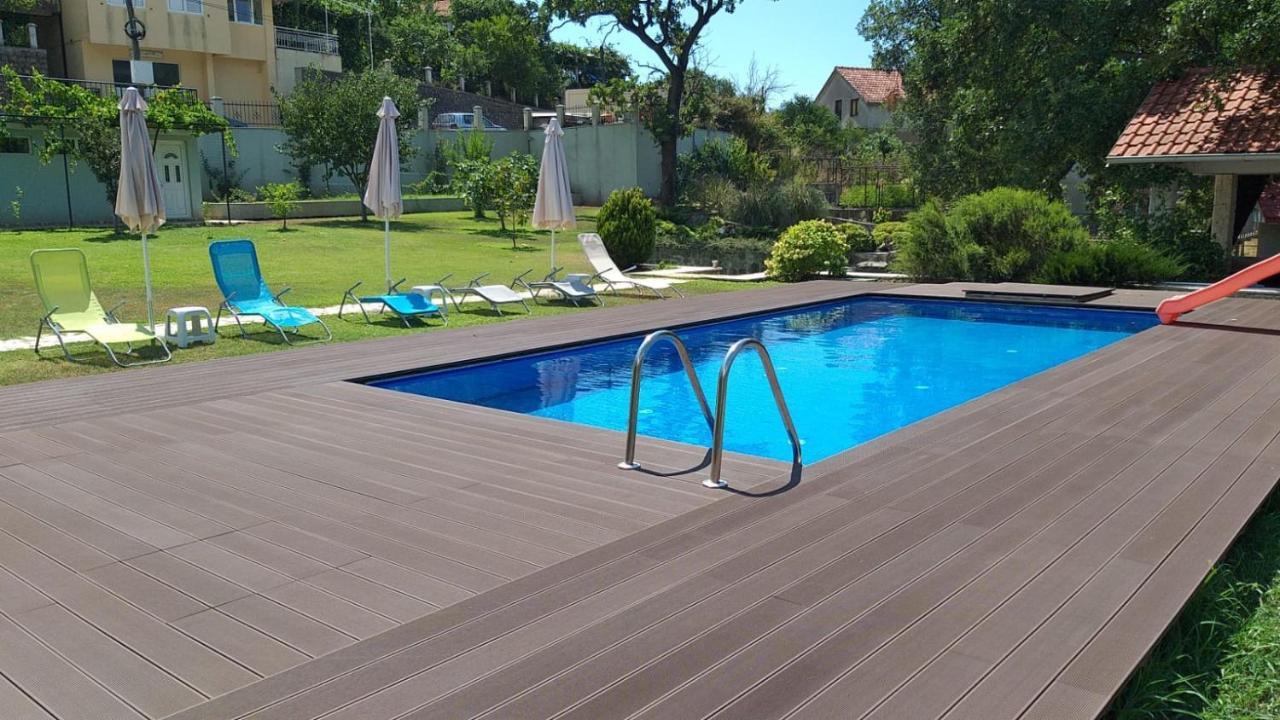 Villa, Pool And Relax For 12 Persons Kuti Ngoại thất bức ảnh