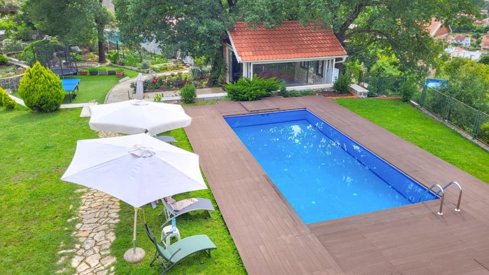 Villa, Pool And Relax For 12 Persons Kuti Ngoại thất bức ảnh